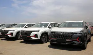 دانشجویان در چه شرایطی می توانند خودرو وارد کنند؟