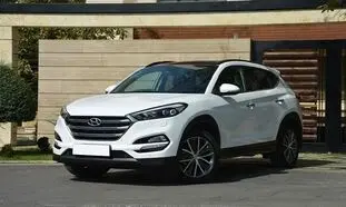 قیمت نجومی خودروهای وارداتی صفر در بازار آزاد