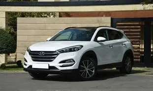 قیمت نجومی خودروهای وارداتی صفر در بازار آزاد