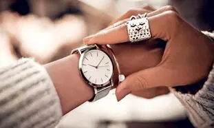 5 ساعت مچی زنانه پرفروش برای هدیه روز مادر + قیمت