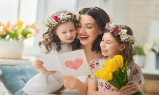 برای هدیه روز مادر تا 2 میلیون چی بخریم؟