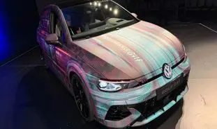 چهره جدید فولکس واگن گلف در پنجاهمین سالگرد تولد