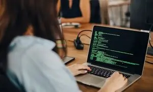بهترین لپ تاپ ایسوس برای برنامه نویسی