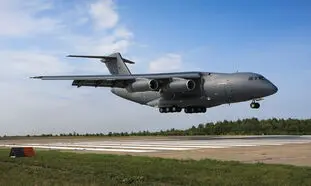 تلاش چین برای فروش هواپیمای نظامی Y-20