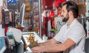 نقش نرم افزار فروشگاهی در رشد فروش