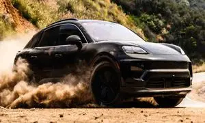 شمارش معکوس برای رونمایی نخستین شاسی بلند برقی پورشه