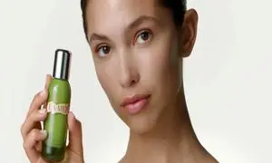 بهترین سرم آبرسان پوست برای رطوبت رسانی و تغذیه عمقی