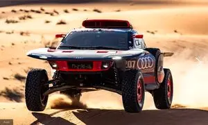 آئودی آر اس کیو ؛ نخستین خودرو برقی برنده رالی داکار