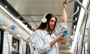 پرفروش ترین گوشی موبایل پوکو با کیفیت دوربین 50 مگاپیکسلی