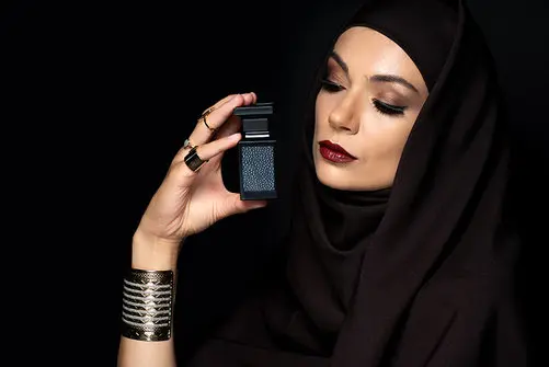 گران ترین عطر شیرین زنانه در بانی مد