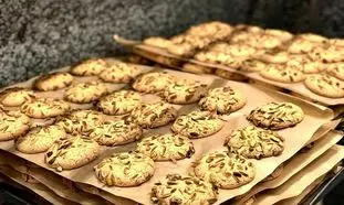 بهترین شیرینی قرابیه تبریز را از کجا بخریم؟