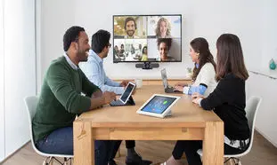 اهمیت دکوراسیون در تجهیز سالن کنفرانس