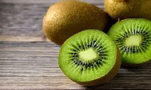 چگونه خودمان کیوی پرورش دهیم؟ (ویدیو)