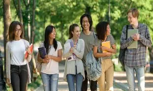 بهترین کشورها برای تحصیل دانشجویان خارجی