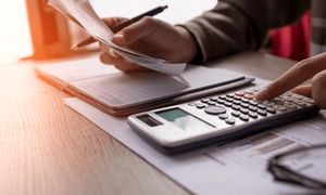 عیدی کارکنان دولت و بازنشستگان چقدر است؟