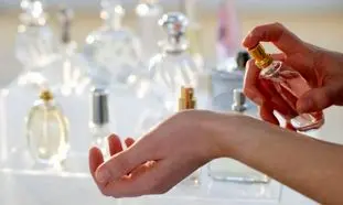 پرفروش ترین عطرهایی که زنانه مردانه ندارند