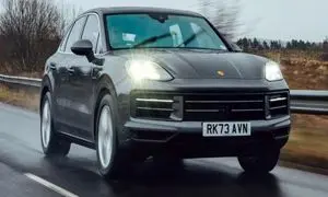 پورشه کاین هیبریدی 2024 با 460 اسب بخار قدرت