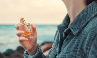 7 عطر لوکس زنانه زیر 10 میلیون تومان