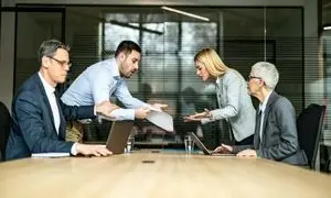 مشخصات بهترین وکیل ارث در تهران
