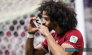 زن عرب که اکرم عفیف به خاطرش هت تریک کرد، کیست؟