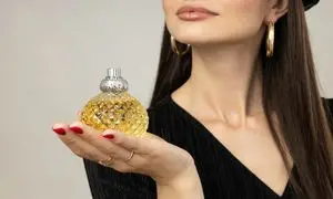 بهترین عطر زمستانی برای دختران جوان