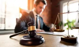 نقش وکیل کیفری در پرونده های حقوقی
