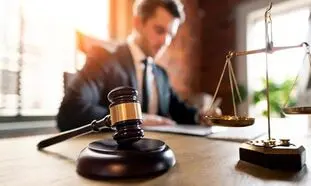 نقش وکیل کیفری در پرونده های حقوقی