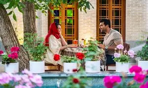 یک شب اقامت در هتل های لوکس زنجان چند؟