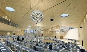 بایدها و نبایدهای طراحی سالن کنفرانس