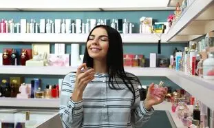 بهترین عطر گرم و شیرین زنانه زیر 2 میلیون