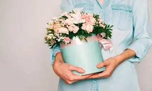 7 باکس گل تولد که همسرتان را شگفت زده می کند