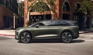 خودرو جدید آمریکایی که قواعد بازی در بازار شاسی بلندهای برقی را تغییر داد