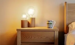 معرفی 5 چراغ خواب پرفروش با طرح مینیمال