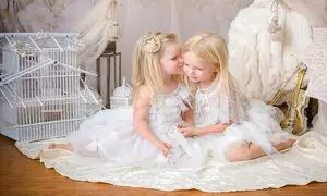 7 لباس دخترانه مجلسی برای دید و بازدید سال نو