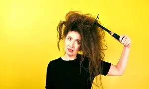 ویتامینه و کراتینه مو را در خانه انجام دهیم یا آرایشگاه؟