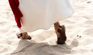 جدیدترین صندل زنانه طبی مناسب سفر