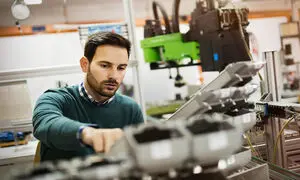 چرا مهندسان ایرانی مهاجرت می‌کنند؟