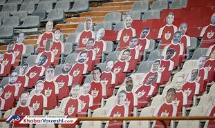 حاشیه های نبود ماکت هواداران زن در بازی پرسپولیس