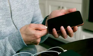 بهترین کابل شارژر برای گوشی‌های اندرویدی کدام است؟