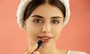 5 رژ لب پرطرفدار و محبوب بین خانم‌ ها