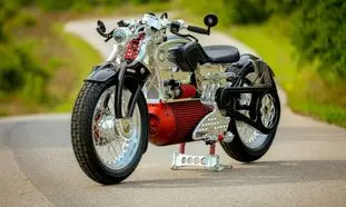 لوکس ترین موتورسیکلت کروزر مناسب سفر + قیمت