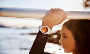 5 استایل شاد نوروزی با ساعت زنانه آیس واچ