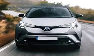 ویژگی های CH-R از معروف ترین خودروهای برند تویوتا