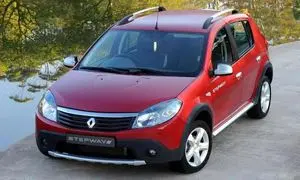 ساندرو اتوماتیک یک میلیارد و 200 شد + قیمت انواع ساندرو