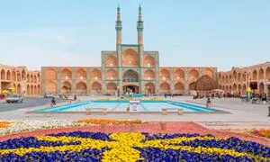 معرفی 5 اقامتگاه بومگردی یزد + هزینه رزرو هفته اول عید