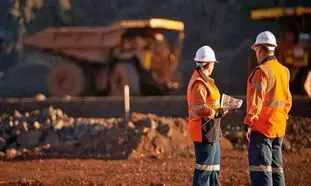 آشنایی با فعالیت های پیمانکاری استخراج معادن