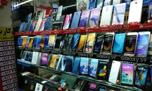 مافیای ۵۰ نفره عامل گرانی گوشی موبایل