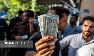 سقوط دلار و سکه با وجود قیمت سازی دلالان