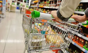 با سقوط دلار کالاهای اساسی چقدر ارزان می شوند؟