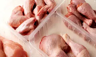 چرا مرغ به قیمت مصوب فروخته نمی شود؟